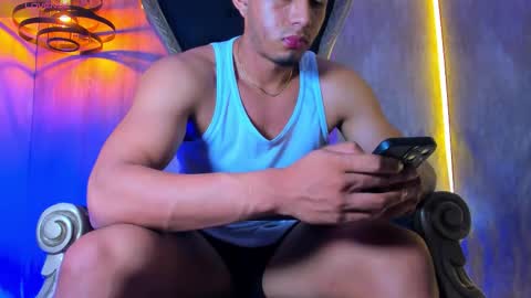 Snapshot of thaddeus_king chatting on 09.24.25 thaddeus king online show from 09.24.25