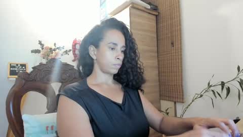 Thalia Gomex online show from 02.22.25