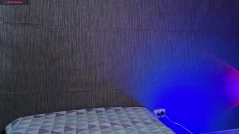  Thalia Anderson  online show from 04.17.26