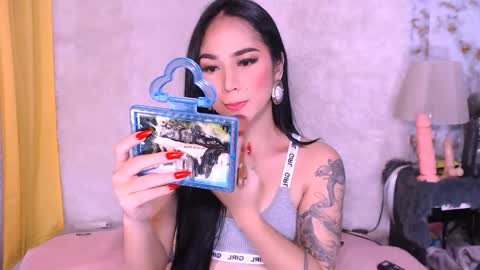 Snapshot of thalia_venture chatting on 03.01.25 Thalia online show from 03.01.25