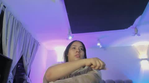 Thalia online show from 04.16.26