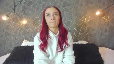 THALIRA ANGELS online show from 05.27.26