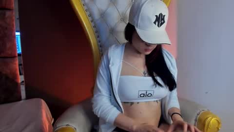 Thamara online show from 11.30.25