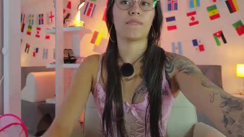 Snapshot of thamara_l11 chatting on 07.02.26 Dany online show from 07.02.26