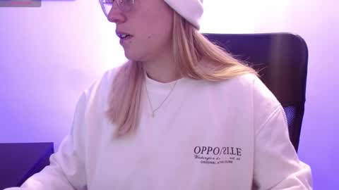   online show from 02.13.25