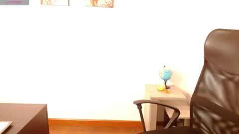   online show from 03.11.25