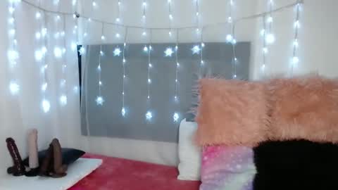 Thamara online show from 01.23.25