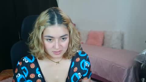   online show from 11.23.25