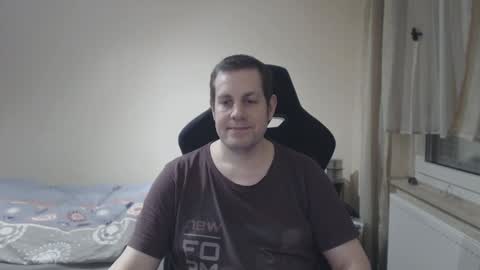 Snapshot of thatguyyeahhim chatting on 02.01.25 thatguyyeahhim online show from 02.01.25