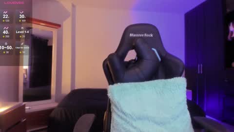 Snapshot of thays_mawakye01 chatting on 01.18.25 Paola online show from 01.18.25