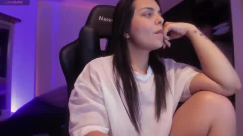 Snapshot of thays_mawakye01 chatting on 03.06.25 Paola online show from 03.06.25