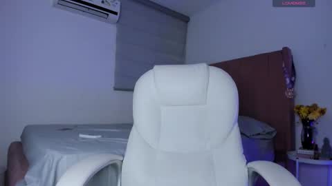 nina mirley online show from 02.10.25