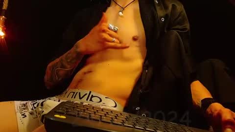 GIORGGIO online show from 12.25.24