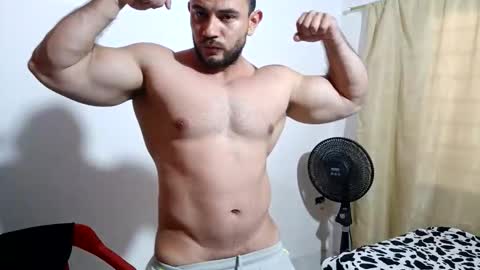 Snapshot of the_beastmuscle chatting on 02.24.26 beast online show from 02.24.26