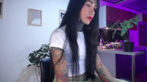 the girl of your dreams online show from 12.24.24