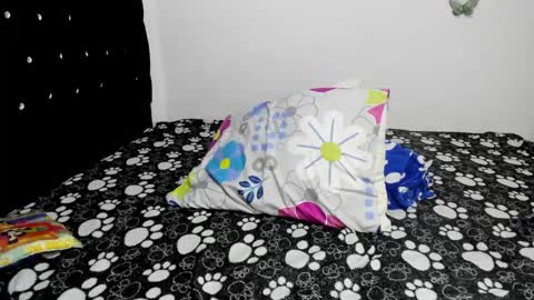 Snapshot of the_fantasy_ chatting on 11.23.25 the_fantasy_ online show from 11.23.25