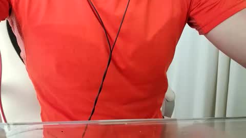 Snapshot of the_hard_baguette chatting on 02.17.26 La Baguette dure online show from 02.17.26