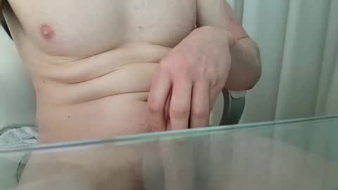 Snapshot of the_hard_baguette chatting on 02.27.26 La Baguette dure online show from 02.27.26