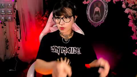 ...  ... online show from 04.15.26