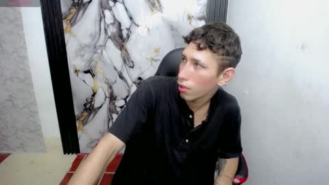 the_latin_boy02 online show from 12.17.25