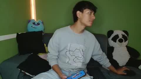 Snapshot of the_muderer chatting on 11.06.25 murderer online show from 11.06.25