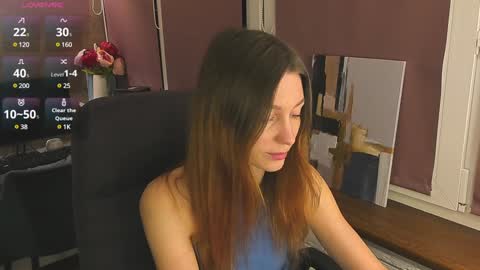 Snapshot of the_sky_fox chatting on 12.02.24 Edda online show from 12.02.24