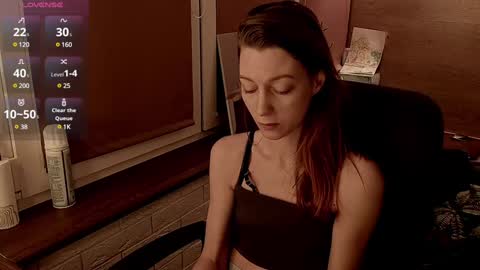 Snapshot of the_sky_fox chatting on 01.16.25 Edda online show from 01.16.25