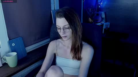 Snapshot of the_sky_fox chatting on 02.06.25 Edda online show from 02.06.25