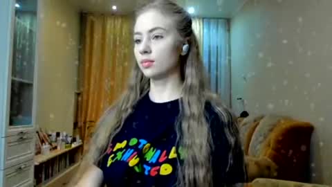 Snapshot of the_steel_magnolia_ chatting on 12.06.24 Ally STREAMING ON TWITCH NOW Check my Twitter for updates online show from 12.06.24
