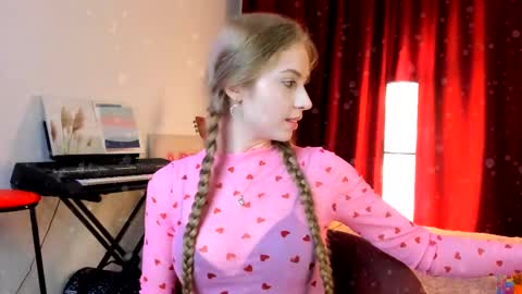 Snapshot of the_steel_magnolia_ chatting on 02.14.25 Ally STREAMING ON TWITCH NOW Check my Twitter for updates online show from 02.14.25