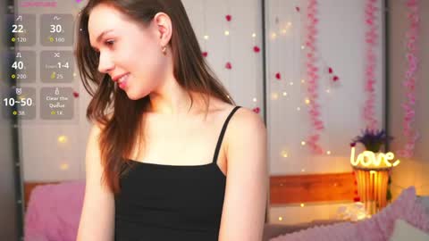 Snapshot of the_truewoman_show chatting on 04.25.26 My name is Cynthia and Im very happy to see you in my sweet room online show from 04.25.26