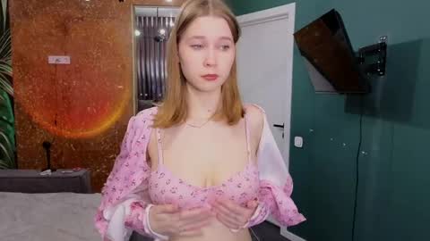 Vicky online show from 03.20.26