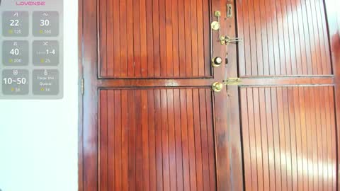 Snapshot of the_walkers_ chatting on 10.21.25 walkers online show from 10.21.25