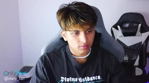 Danny online show from 04.11.26