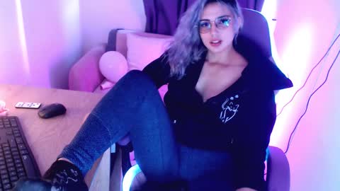 Snapshot of thea_aphros chatting on 01.17.26 Diosa Afrodita online show from 01.17.26