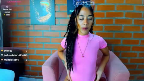 thebadwolf818 online show from 05.11.26