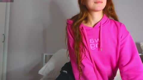 Snapshot of thebarbaraa chatting on 10.12.25 Barbara online show from 10.12.25