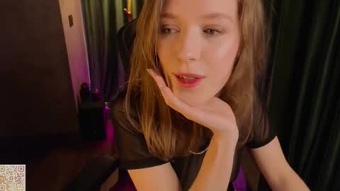 Snapshot of thebeautifulday chatting on 02.02.26 Emma 3 online show from 02.02.26