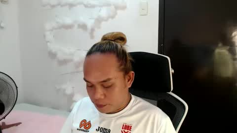 thebitch_cowbell online show from 10.17.25