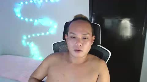 thebitch_cowbell online show from 10.27.25