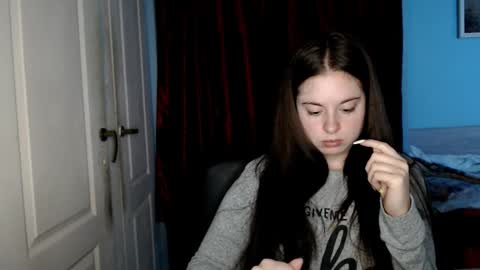 raissa online show from 10.20.25