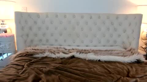 Jessica online show from 10.25.25