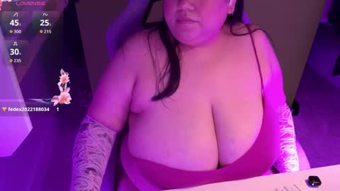 TheBouncingBetty online show from 03.31.26