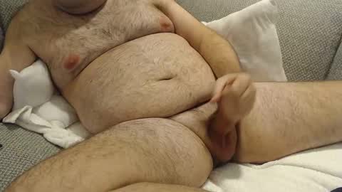 Snapshot of thebouncybear chatting on 12.03.25 thebouncybear online show from 12.03.25