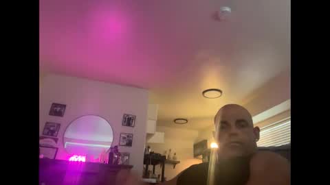 theBuzz777 online show from 09.18.25