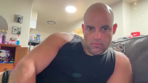 theBuzz777 online show from 10.31.25