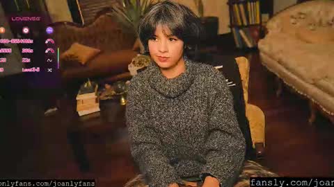 Snapshot of thecamwoman chatting on 12.16.25 Joan online show from 12.16.25