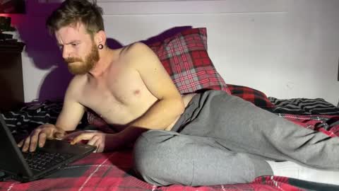 Snapshot of thecarrguyy chatting on 01.21.25 Thatcarrguyy online show from 01.21.25