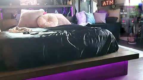 Snapshot of thecarrguyy chatting on 07.17.26 Thatcarrguyy online show from 07.17.26
