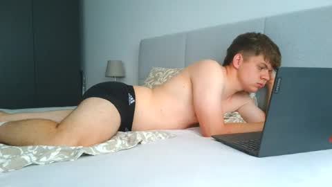 thecuteguy144949 online show from 06.13.26